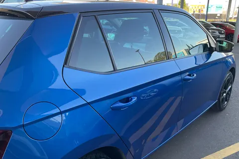 DE68RZB Škoda Fabia 1.0 MPI 75 Colour Edition 5dr Thumbnail #39