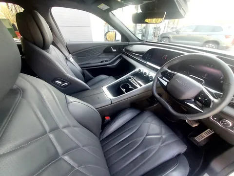 DG75RUC Omoda 9 1.5T SHS Noble 5dr 3DHT Thumbnail #18