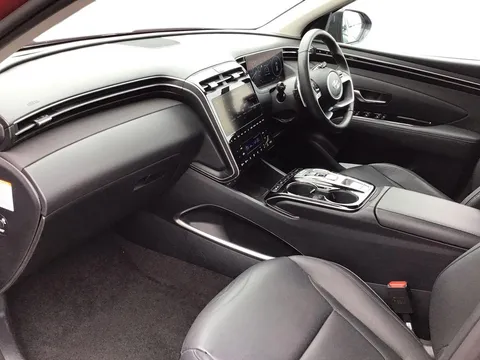 DU73EVC Hyundai Tucson 1.6 TGDi Hybrid 230 Ultimate 5dr 2WD Auto Thumbnail #11
