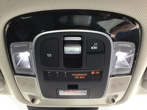 DU73EVC Hyundai Tucson 1.6 TGDi Hybrid 230 Ultimate 5dr 2WD Auto Thumbnail #32