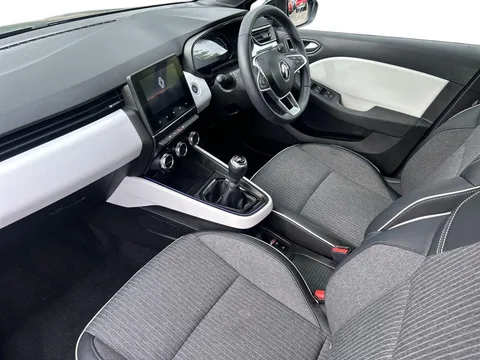 BG72TYS Renault Clio 1.0 TCe 90 Techno 5dr Thumbnail #5