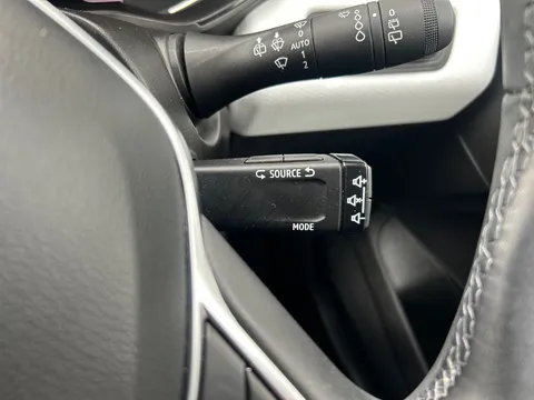 BG72TYS Renault Clio 1.0 TCe 90 Techno 5dr Thumbnail #16