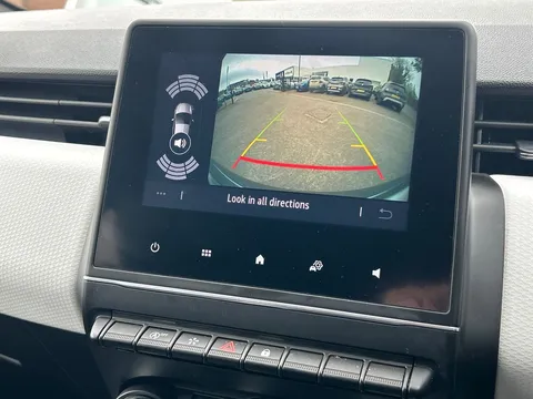 BG72TYS Renault Clio 1.0 TCe 90 Techno 5dr Thumbnail #6