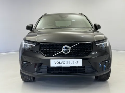 RA74DFE Volvo XC40 2.0 B3P Ultra Dark 5dr Auto Thumbnail #4