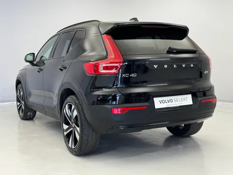 RA74DFE Volvo XC40 2.0 B3P Ultra Dark 5dr Auto Thumbnail #6