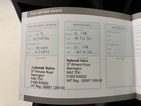 DE70KUK Volvo XC40 2.0 B4P R DESIGN Pro 5dr Auto Thumbnail #18