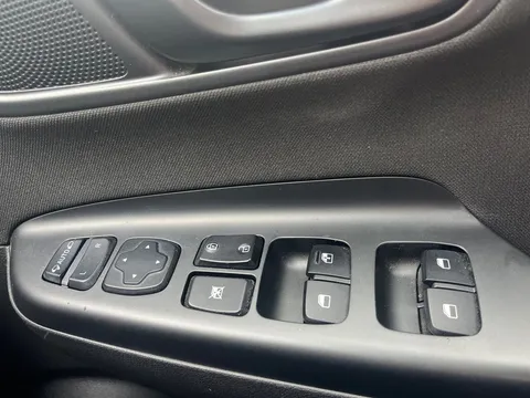 DU22XBE Hyundai Kona 1.0 TGDi 48V MHEV N Line 5dr Thumbnail #19