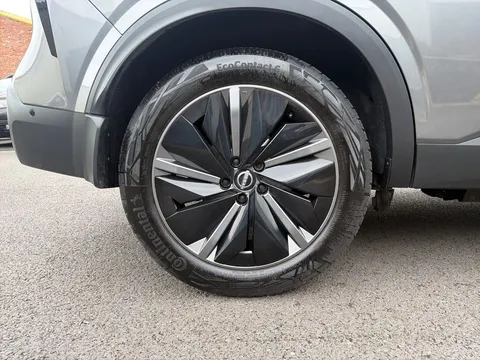 DV75SZU Nissan Qashqai 1.5 E-Power Tekna 5dr Auto Thumbnail #9
