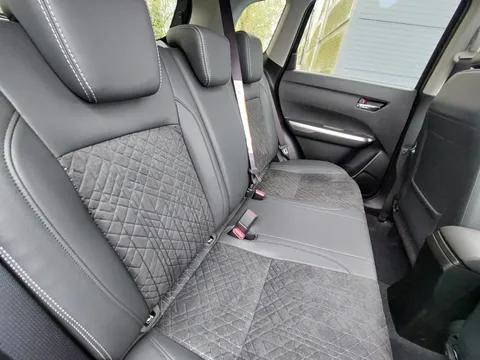 DX21OVB Suzuki Vitara 1.4 Boosterjet 48V Hybrid SZ5 5dr Thumbnail #14