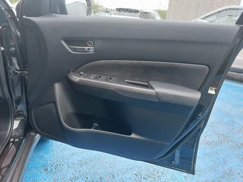 DX21OVB Suzuki Vitara 1.4 Boosterjet 48V Hybrid SZ5 5dr Thumbnail #20