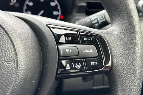 DC23UPA Honda Hr-V 1.5 eHEV Elegance 5dr CVT Thumbnail #21