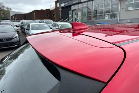 DC23UPA Honda Hr-V 1.5 eHEV Elegance 5dr CVT Thumbnail #32