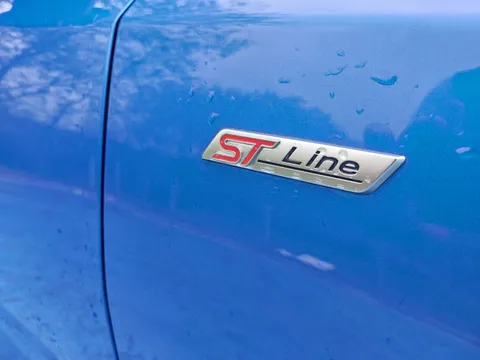 EA20YCH Ford Focus 2.0 EcoBlue ST-Line X 5dr Auto Thumbnail #13