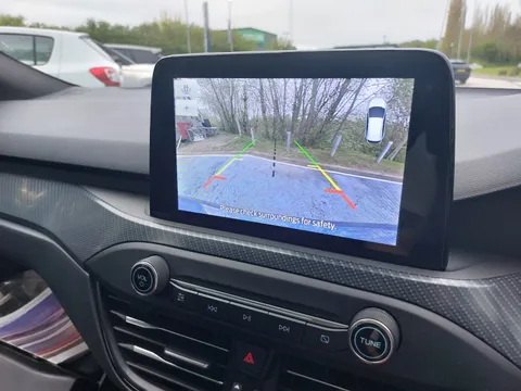 EA20YCH Ford Focus 2.0 EcoBlue ST-Line X 5dr Auto Thumbnail #15