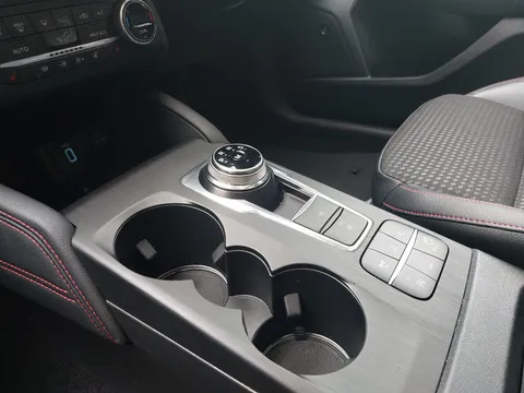 EA20YCH Ford Focus 2.0 EcoBlue ST-Line X 5dr Auto Thumbnail #17