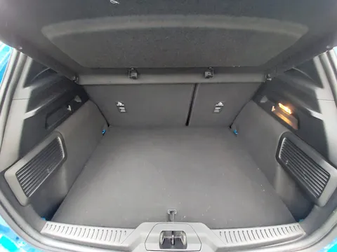 EA20YCH Ford Focus 2.0 EcoBlue ST-Line X 5dr Auto Thumbnail #20