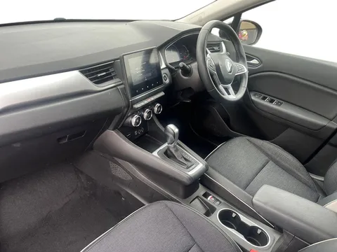 DV22KRX Renault Captur 1.6 E-TECH Hybrid 145 S Edition 5dr Auto Thumbnail #5