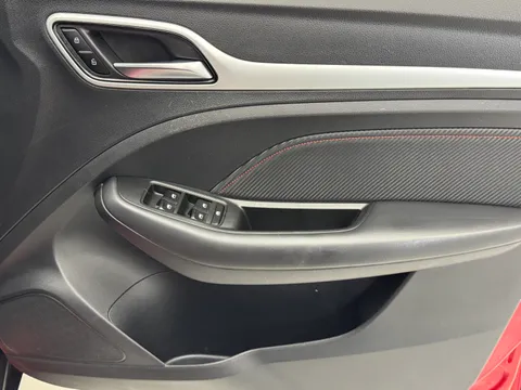 DN23XOT Mg Motor Uk Zs 1.5 VTi-TECH Excite 5dr Thumbnail #16