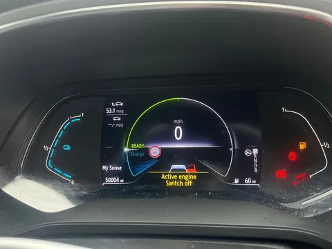 DV22KRX Renault Captur 1.6 E-TECH Hybrid 145 S Edition 5dr Auto Thumbnail #6