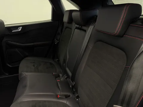 DP23XHM Ford Kuga 2.5 PHEV ST-Line X Edition 5dr CVT Thumbnail #13