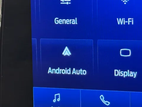 DP23XHM Ford Kuga 2.5 PHEV ST-Line X Edition 5dr CVT Thumbnail #27