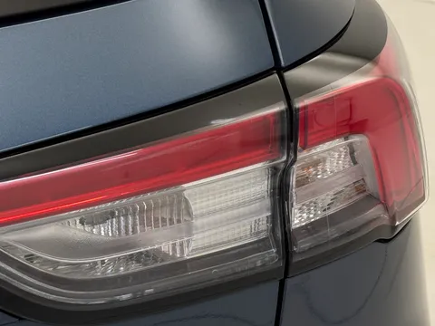 DP23XHM Ford Kuga 2.5 PHEV ST-Line X Edition 5dr CVT Thumbnail #33