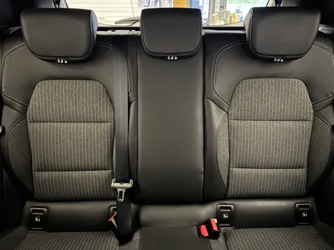 DY72NDL Renault Clio 1.0 TCe 90 Techno 5dr Thumbnail #16