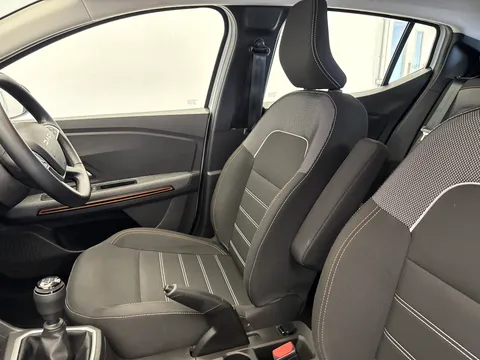 DY23FGU Dacia Sandero Stepway 1.0 TCe Expression 5dr Thumbnail #13