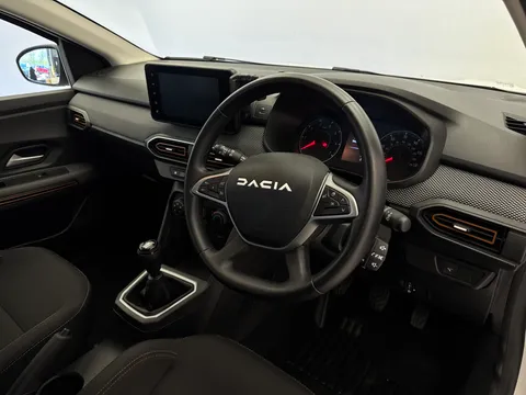 DY23FGU Dacia Sandero Stepway 1.0 TCe Expression 5dr Thumbnail #20