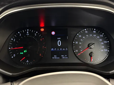 SG70OUN Renault Clio 1.0 TCe 100 Iconic 5dr Thumbnail #28