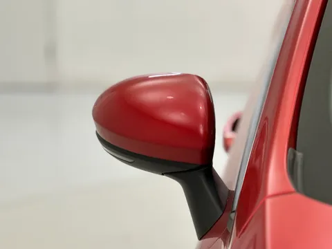 SG70OUN Renault Clio 1.0 TCe 100 Iconic 5dr Thumbnail #30