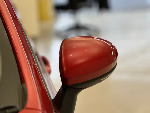 SG70OUN Renault Clio 1.0 TCe 100 Iconic 5dr Thumbnail #31