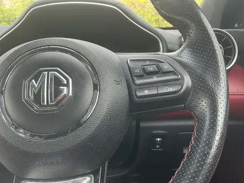 PE71TZK Mg Motor Uk Hs 1.5 T-GDI PHEV Exclusive 5dr Auto Thumbnail #24