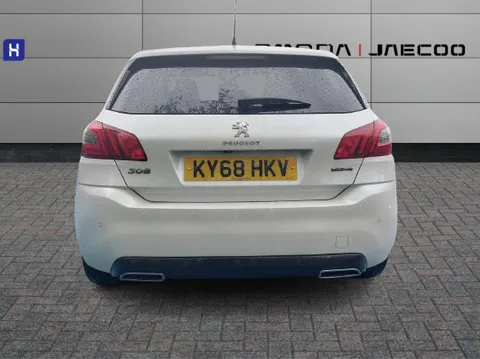 KY68HKV Peugeot 308 1.2 PureTech 130 GT Line 5dr EAT8 Thumbnail #9