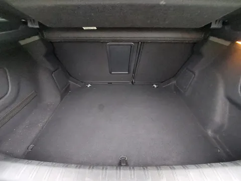 KY68HKV Peugeot 308 1.2 PureTech 130 GT Line 5dr EAT8 Thumbnail #14