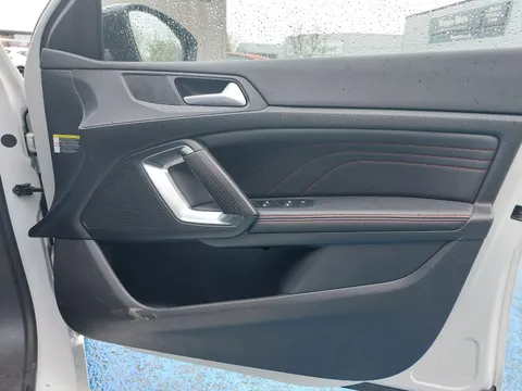 KY68HKV Peugeot 308 1.2 PureTech 130 GT Line 5dr EAT8 Thumbnail #20