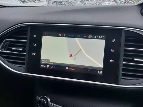 KY68HKV Peugeot 308 1.2 PureTech 130 GT Line 5dr EAT8 Thumbnail #21