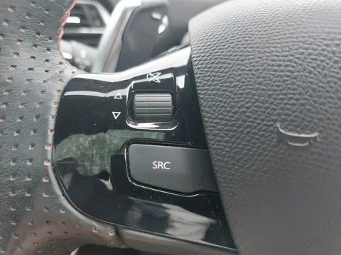 KY68HKV Peugeot 308 1.2 PureTech 130 GT Line 5dr EAT8 Thumbnail #26