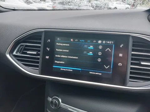 KY68HKV Peugeot 308 1.2 PureTech 130 GT Line 5dr EAT8 Thumbnail #28