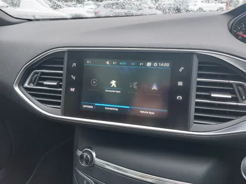 KY68HKV Peugeot 308 1.2 PureTech 130 GT Line 5dr EAT8 Thumbnail #29