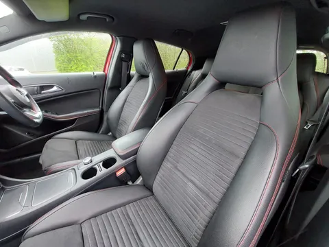 YR69VZF Mercedes-Benz Gla GLA 200 AMG Line Edition 5dr Auto Thumbnail #12