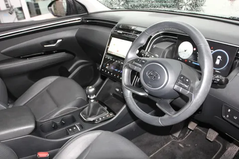 DS71LKF Hyundai Tucson 1.6 TGDi Ultimate 5dr 2WD Thumbnail #24