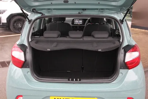 MK72NYW Hyundai i10 1.2 MPi SE Connect 5dr Thumbnail #7