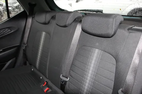 MK72NYW Hyundai i10 1.2 MPi SE Connect 5dr Thumbnail #14