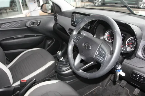 MK72NYW Hyundai i10 1.2 MPi SE Connect 5dr Thumbnail #18