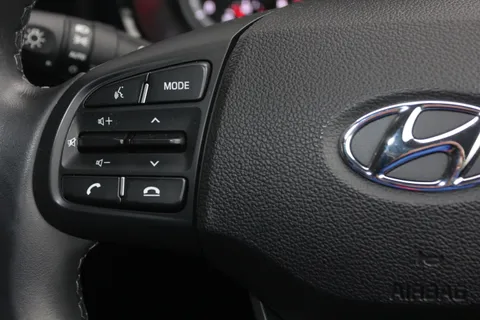 MK72NYW Hyundai i10 1.2 MPi SE Connect 5dr Thumbnail #21