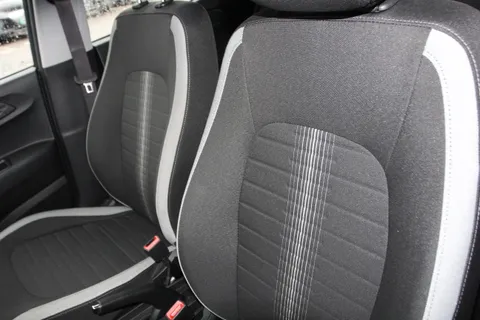 DU75ZSW Hyundai i10 1.0 [63] Advance 5dr [Nav] Thumbnail #8