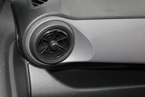 DU75ZSW Hyundai i10 1.0 [63] Advance 5dr [Nav] Thumbnail #10