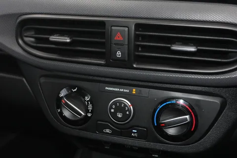 DU75ZSW Hyundai i10 1.0 [63] Advance 5dr [Nav] Thumbnail #26