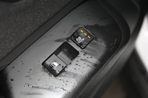 EF25LZP Hyundai Kona 1.6 Hybrid 129 N Line 5dr DCT Thumbnail #12